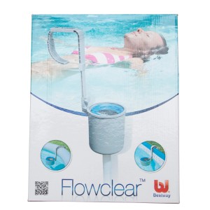 Confezione dello skimmer a parete Bestway per piscine con cestello skimmer per la pulizia della superficie dell'acqua.