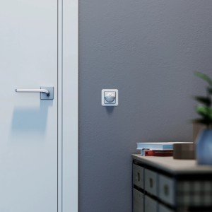 Rilevatore di movimento Steinel IR180 UPeasy, da incasso per installazione a 2 e 3 fili su parete grigia.