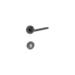 Set maniglia per porta t.b.t. in metallo scuro per interni.