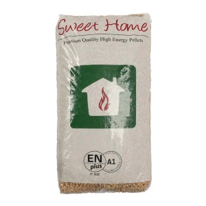 Sacco di pellet di legno Sweet Home, adatto come combustibile.