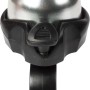 Campanello per bici argentato con supporto manubrio nero.