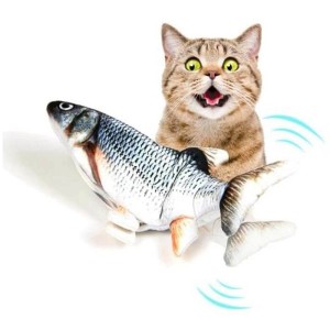 Gatto gioca con Magic Fish giocattolo mobile (32cm). Giocattolo interattivo per gatti con erba gatta.