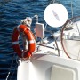Dettaglio di un raccordo t.b.t. per barche, montato su una barca a vela.