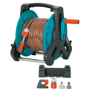 Gardena Avvolgitubo a parete Classic 50 Set con tubo da 20 m, lancia e accessori.