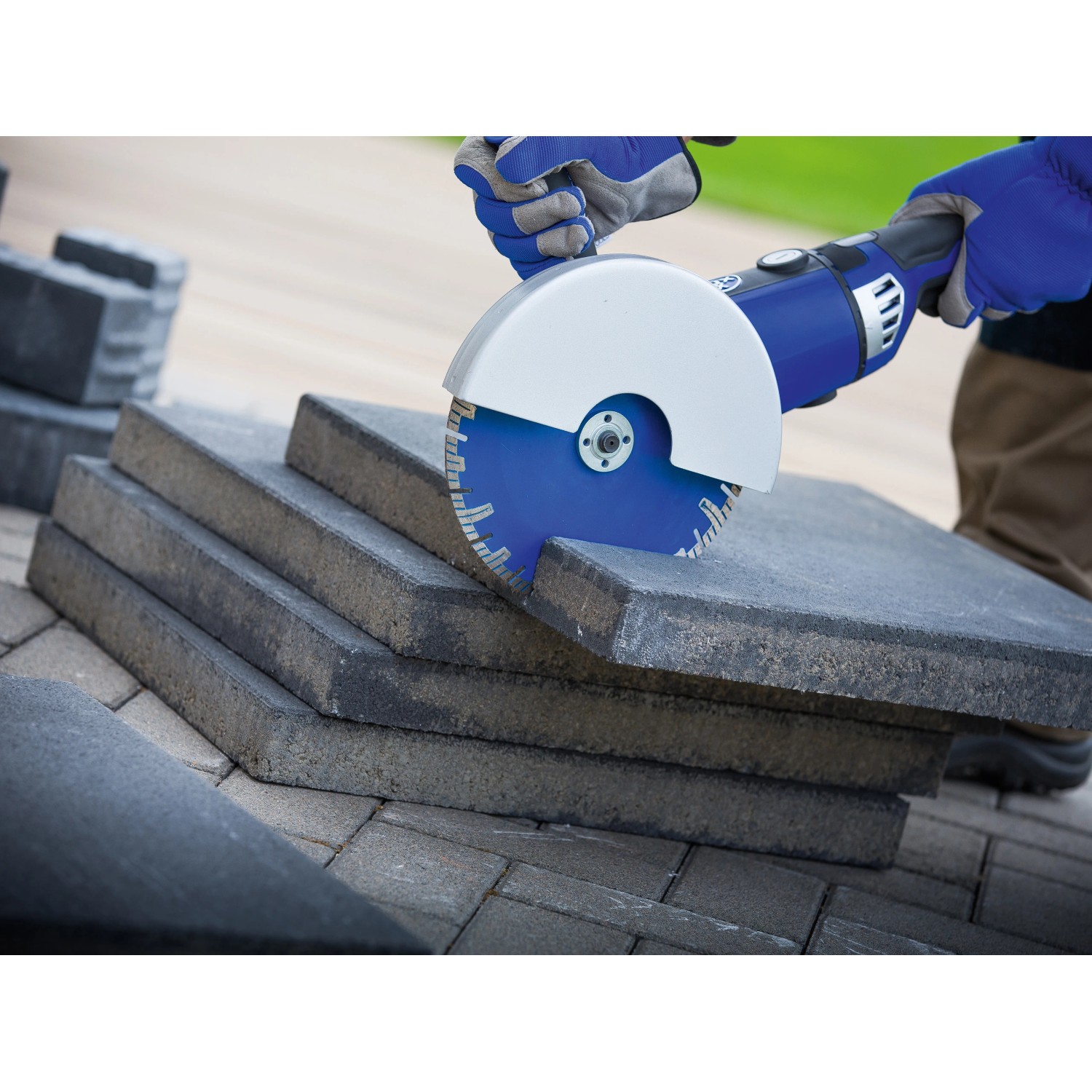 Produttori e fornitori cinesi di scarpe diamantate trapezoidali a zig-zag per levigatrici per pavimenti Blastrac Diamatic | Sunny
