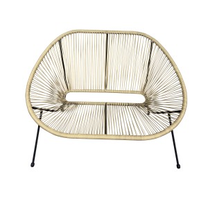 Divano da esterno t.b.t. con corda beige e struttura in metallo nero.