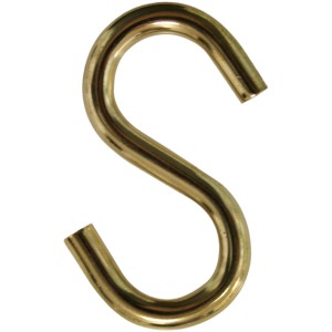 Gancio a S dorato da un set di ganci e occhielli.