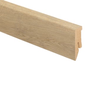 Battiscopa Kaindl Quercia Cremona Torro, listello con canalina.