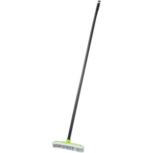 Scopa in gomma OBI con manico, testa verde e bianca con labbro in gomma e manico nero.