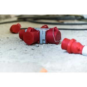 Distributore croce brennenstuhl® CEE400V/16A spina 5 poli 3 prese 5 poli