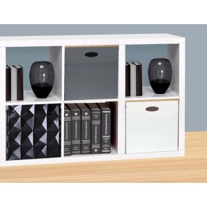 Scatola contenitore Domopak Living bianca con coperchio in bambù sullo scaffale.