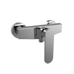 Miscelatore doccia t.b.t. cromato per montaggio a parete.