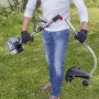 Decespugliatore a benzina Al-Ko BC 223 L-S con albero divisibile per un facile trasporto.