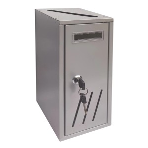 Cassetta postale t.b.t. argentata con fessura e serratura con chiave.