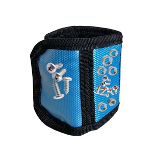 Braccialetto blu t.b.t. Portaminuteria con viti e dadi.