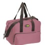 Borsa da viaggio t.b.t. rosa, parte dell'attrezzatura da campeggio.