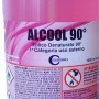 Bottiglia di alcool denaturato rosa 90° per pulizia domestica.