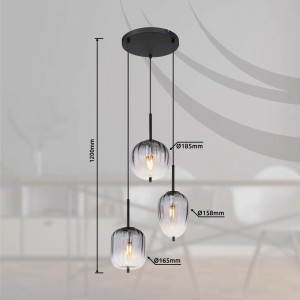 Lampada a sospensione moderna con tre paralumi in vetro grigio di diverse forme. Ideale come Sospensioni.