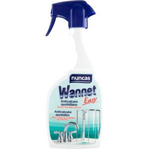 Nuncas Wannet detergente bagno anticalcare, flacone spray con erogatore blu.