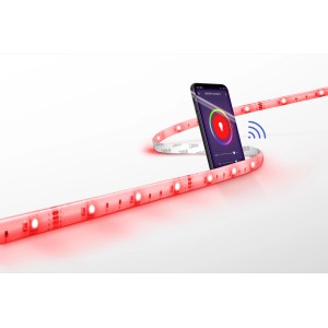 Striscia LED t.b.t. rossa con controllo da smartphone.