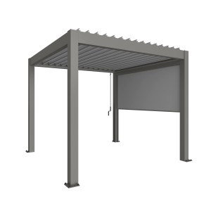 Pergola Biohort con tenda a rullo parasole in grigio quarzo metallizzato, parzialmente abbassata.