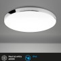 Plafoniera LED bianca Brilo Malbona con bordo cromato, Ø 35,5 cm, ideale per il bagno.