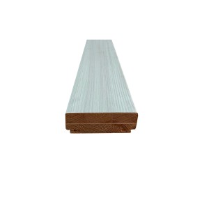 Telaio per porta in legno (t.b.t.) per interni, dettaglio della venatura del legno.