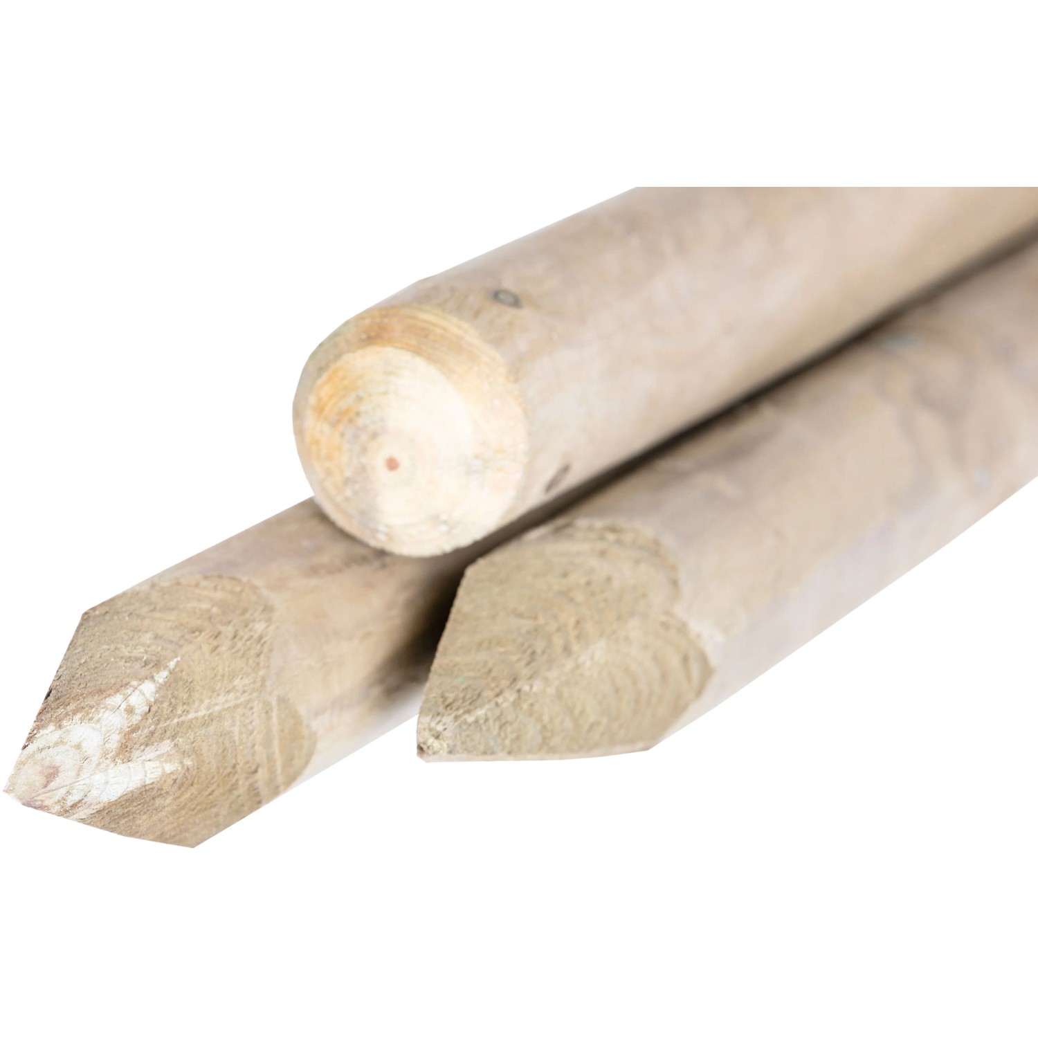 Pali in legno per recinzioni, naturali e appuntiti.