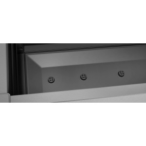 Dettaglio di un attacco per fioriera da esterno t.b.t.