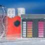 Summer Fun Pool Tester: Kit test acqua con metodo cloro e pastiglie di ricarica (2x30 pezzi) per misurazione cloro/pH.