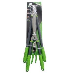 Set di cesoie per siepi e forbici da giardino per potatura.