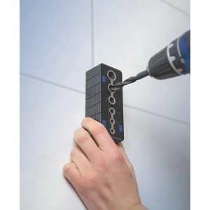 t.b.t. guida di foratura in uso con trapano a muro.