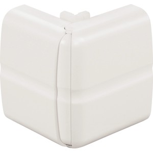 Dettaglio di un angolo bianco t.b.t. per cavi in ambienti umidi.