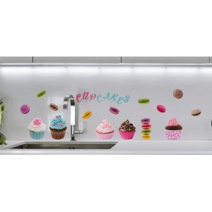 Adesivi murali con cupcakes e macarons come decorazione da cucina.