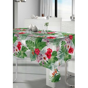 Tovaglia con motivo floreale tropicale su un tavolo da pranzo.