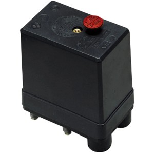 Pressostato nero per compressori con pulsante rosso.