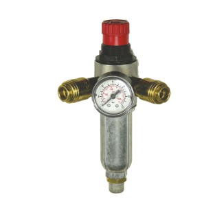 t.b.t. per compressori: regolatore di pressione con manometro e raccordi.
