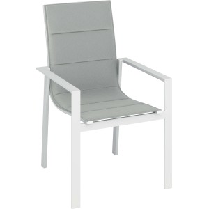 Sedia da giardino grigia con braccioli e struttura bianca.