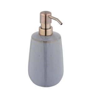 Dispenser sapone blu con erogatore color bronzo.