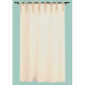 t.b.t. tenda color crema con lacci su un bastone per tende.