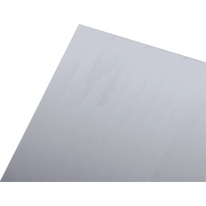 Lastra in plastica trasparente t.b.t. per coperture e rivestimenti.