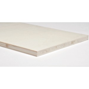 Listello in legno grezzo, colore legno chiaro, dettaglio della struttura del legno.