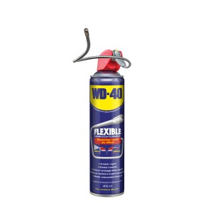 Lubrificante multiuso WD-40 con erogatore flessibile per punti difficili.