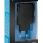 Caricatore USB nero 'Home Power Pro' nella confezione, accessorio interno auto.