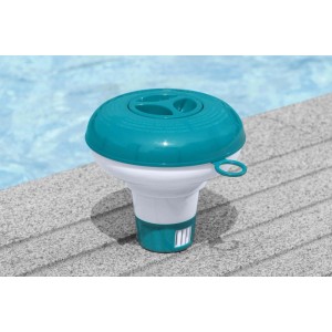 Galleggiante dosatore Bestway, bianco-turchese, sul bordo piscina. Rilascio regolabile per prodotti piscina.