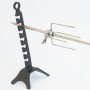 Set spiedo t.b.t. per barbecue a carbonella, con supporto e spiedo in acciaio inox.