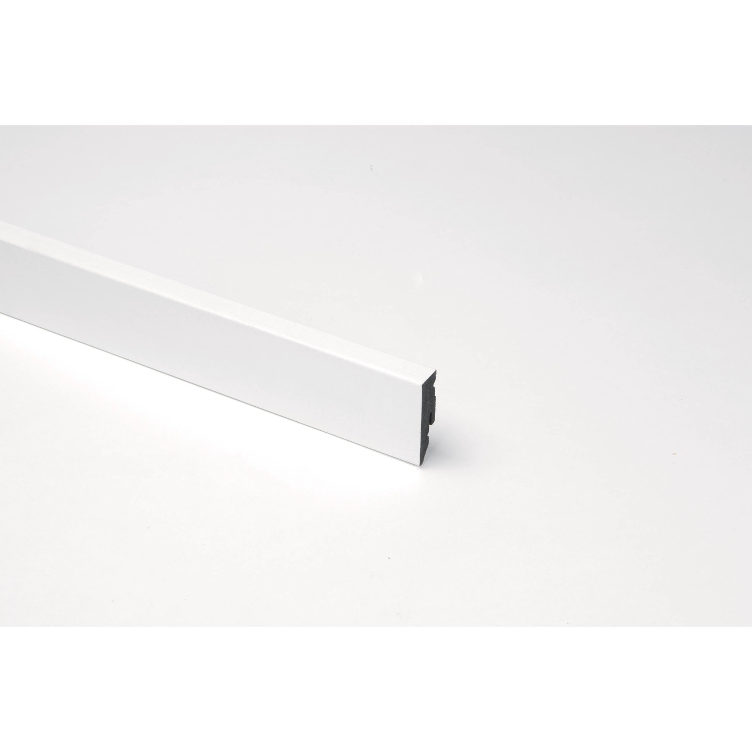 Battiscopa Bianco Assoluto ALTEZZA 10 Cm. Gres Porcellanato Lucido Florim 120 Cm Battiscopa Bianco Assoluto ALTEZZA 10 Cm. Gres Porcellanato Lucido Florim 120 Cm