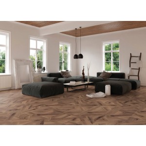 Soggiorno con pavimento laminato Kaindl Masterfloor XPT Eiche Milano Vittorio effetto legno.