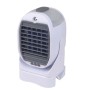 Ventilatore t.b.t. compatto bianco da tavolo.