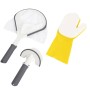 Set accessori piscina: retino, spazzola e guanto per la pulizia della piscina.